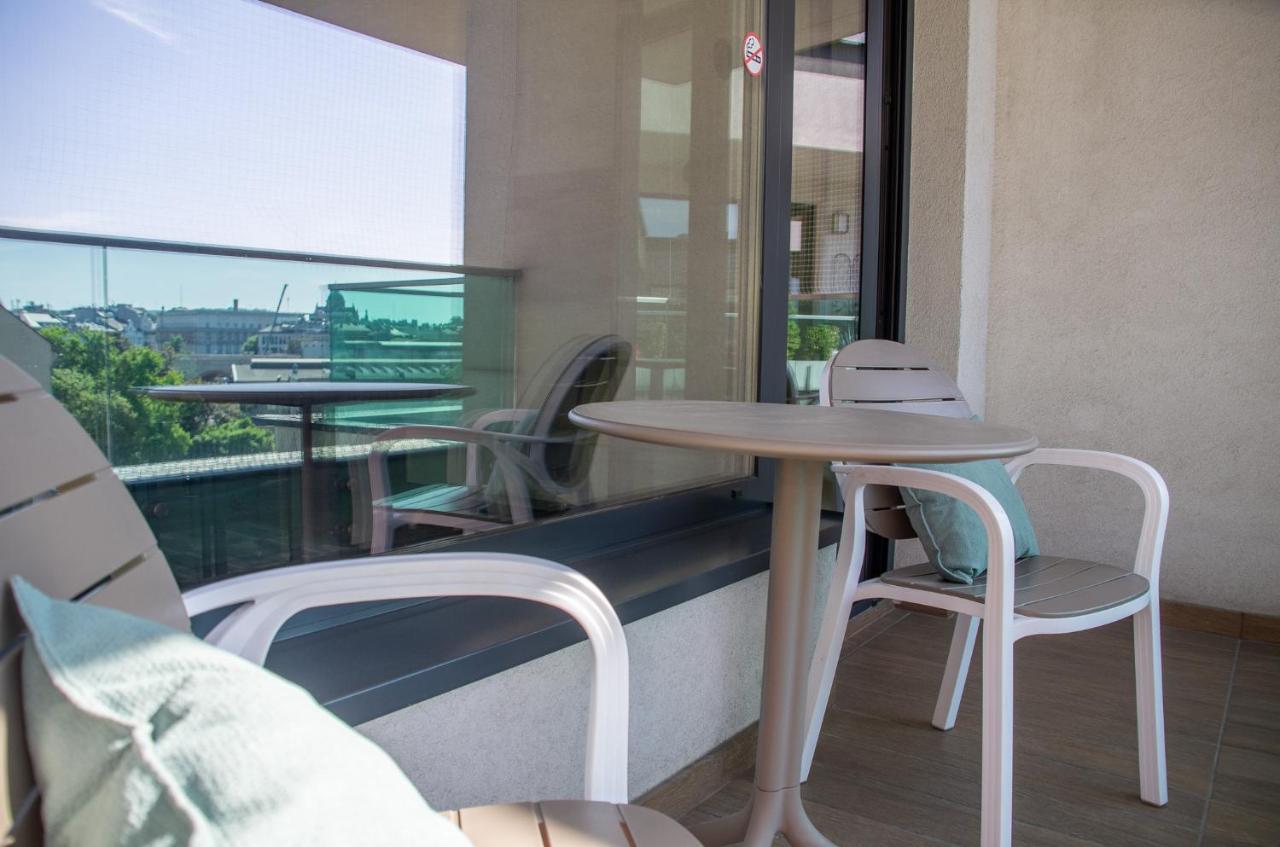 Aparthotel Inpoint With Parking Available Krakau