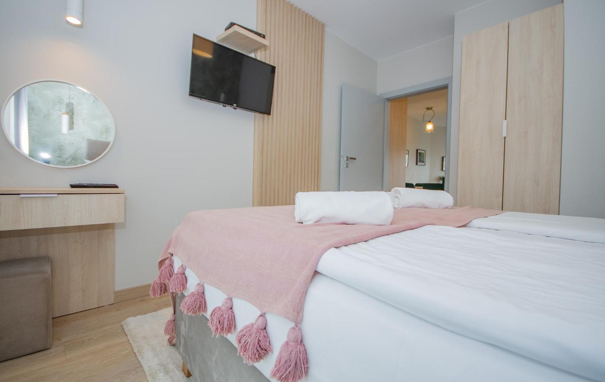 Aparthotel Inpoint With Parking Available Krakau